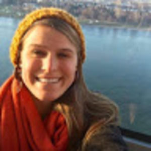 Meet your Posher, Carlie